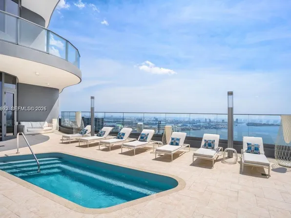 1000 Brickell Plz, Miami, FL