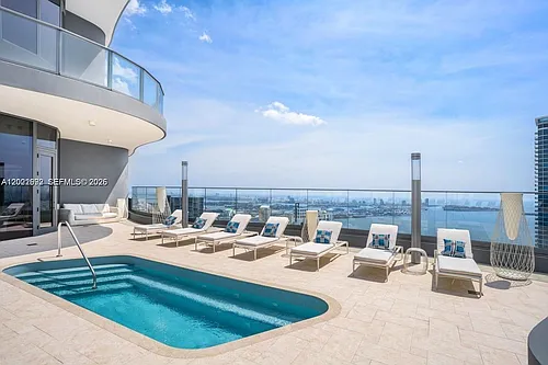 1000 Brickell Plz Photo 1 1000 Brickell Plz Photo 1
