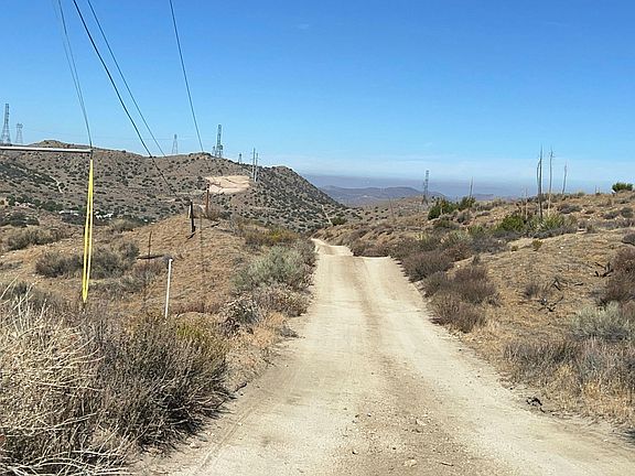 5th image of 756 E Juniper Ridge Ln