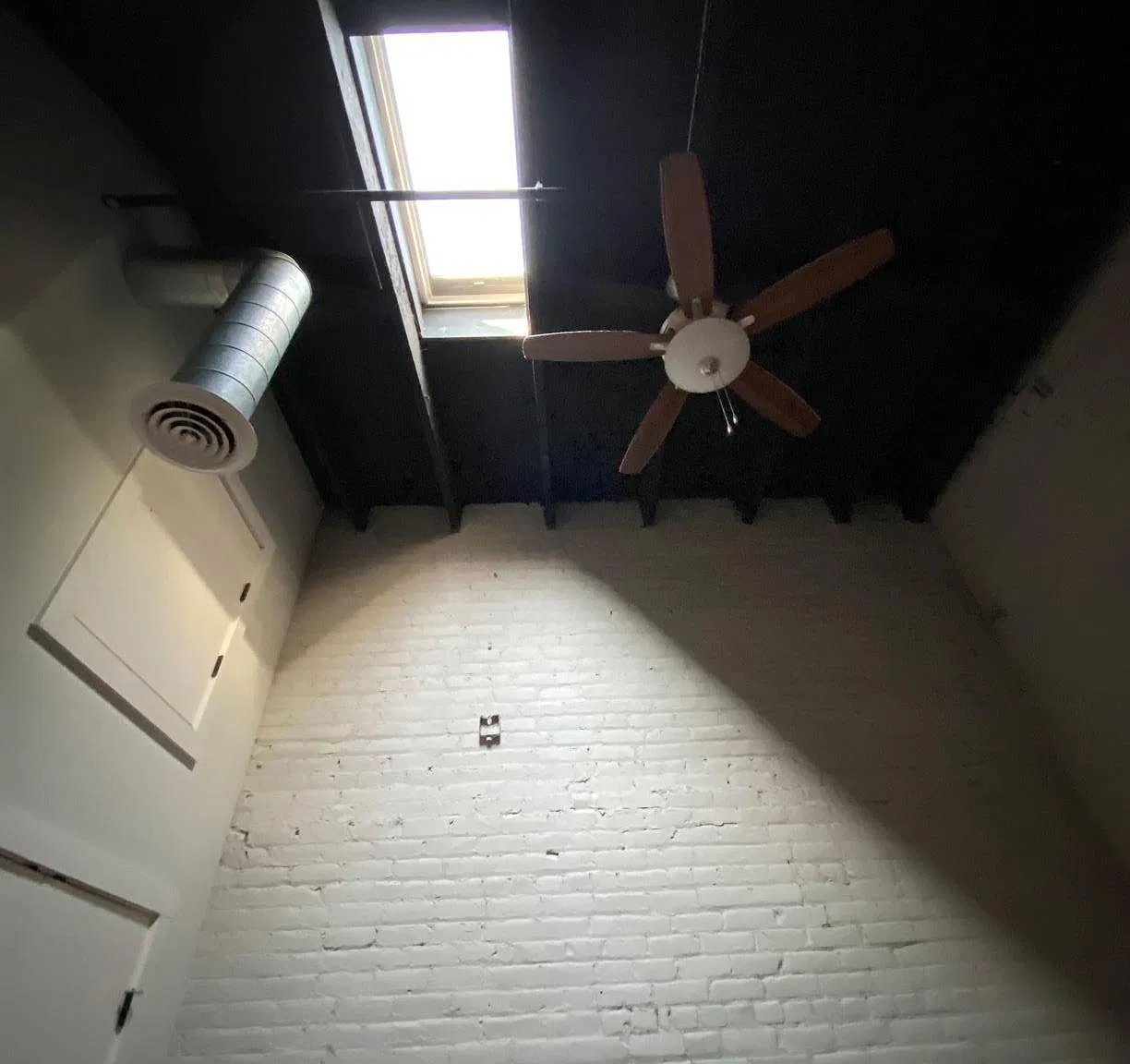 2 bed, 1175 sqft, $1,650 — Photo 4