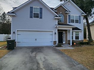 1237 Peacock Trl, Hinesville, GA 31313