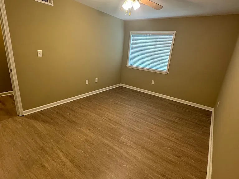411 Baldwin Rd #303 — Photo 8