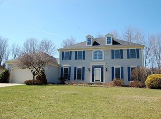 6140 Nicholson Dr, Hudson, OH 44236