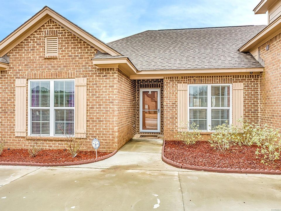 1st image of 9084 Chastain Park Dr