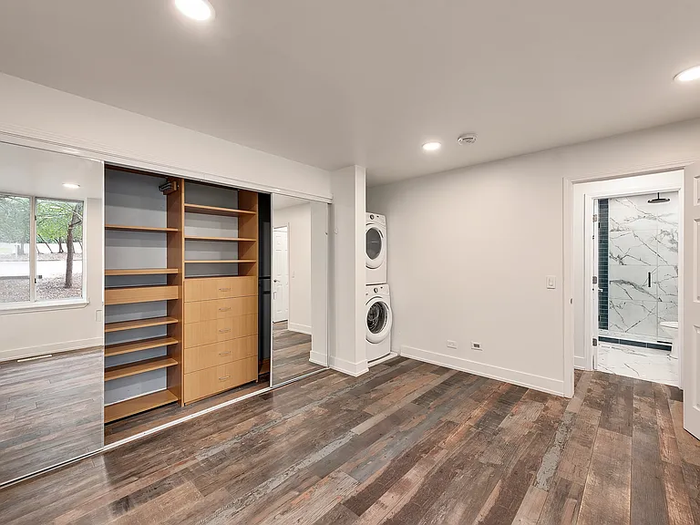 6023 Forest View Rd #1E — Photo 23