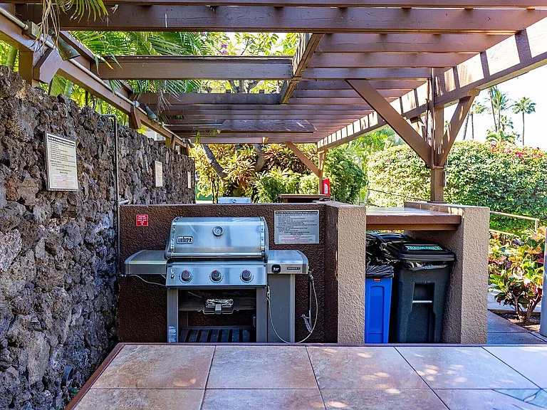 S Kihei Rd — Photo 31