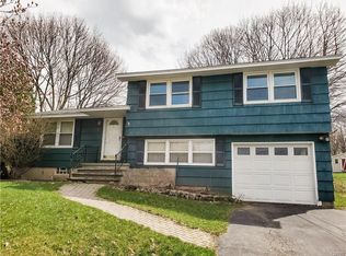 36 Elm Hill Way, Camillus, NY 13031