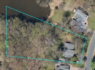 17130 Cedarcrest Dr, Eden Prairie, MN 55347