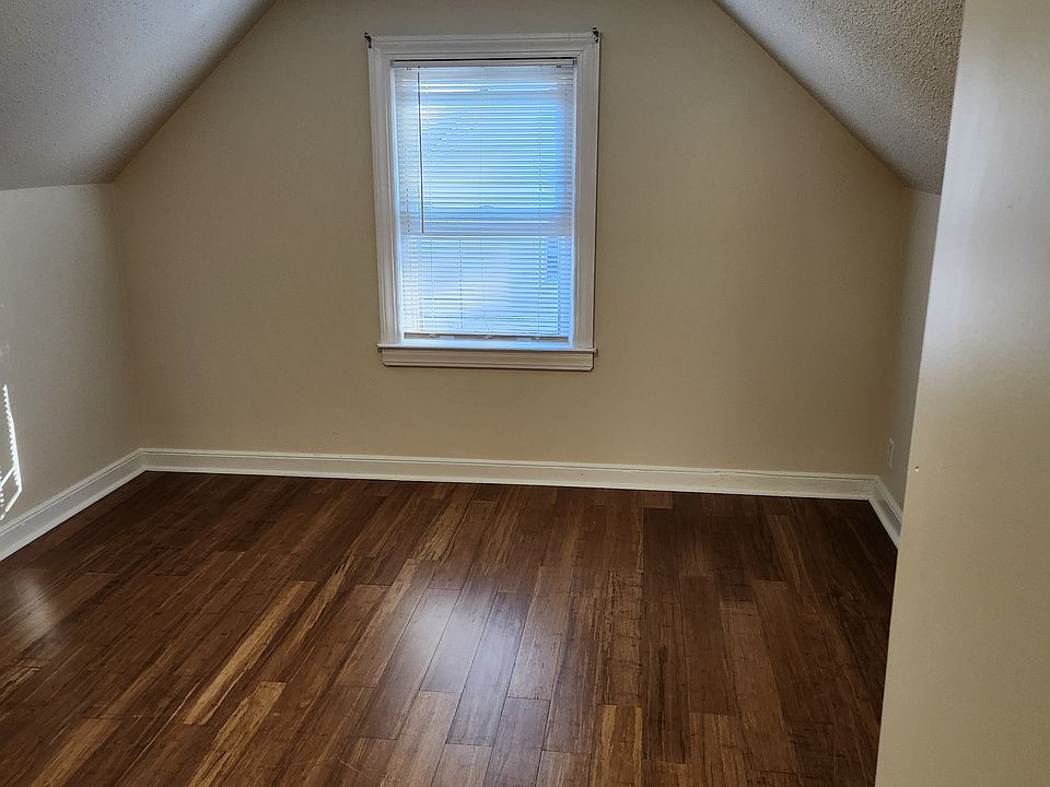 2nd image of 153 Mansfield Ave #1
