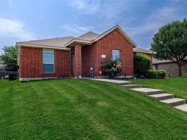 1217 Beeblossom Dr, Desoto, TX 75115