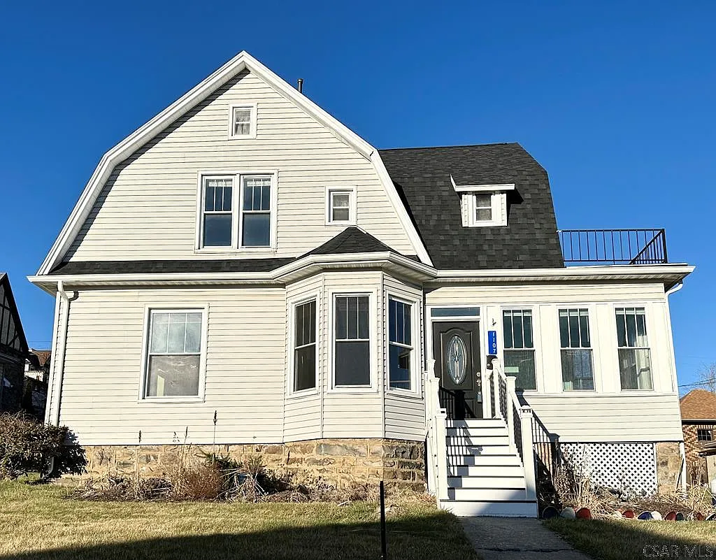 1107 Somerset Ave photo 1