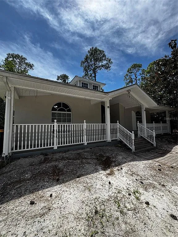 3 bed, 2.0 bath, 1668 sqft, $3,100 — Photo 1