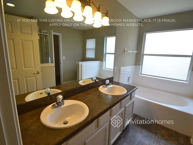 8040 Tuxford Ln — Photo 16