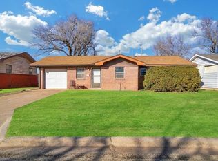1017 Darla Ave, Altus, OK 73521