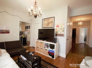 11-13 Babcock St #2, Brookline, MA 02446