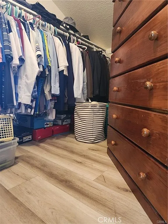 1 bed, 2714 sqft, $1,000 — Photo 4
