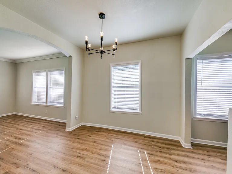 2633 S Denley Dr — Photo 9
