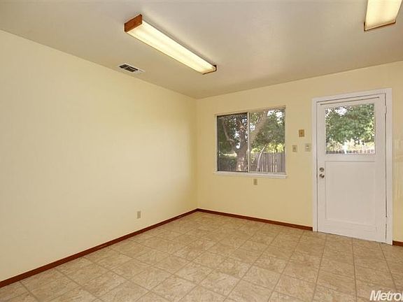 4th image of 6328 Belva Way
