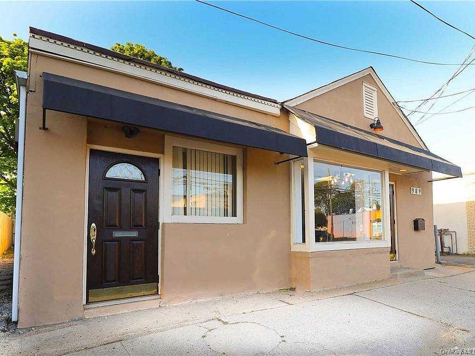1st image of 989 Jerusalem Avenue