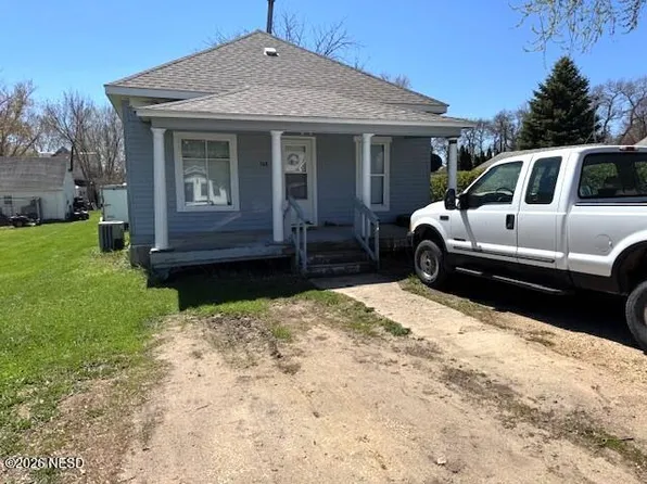 308 Redbird Ave, Hayti, SD 57241