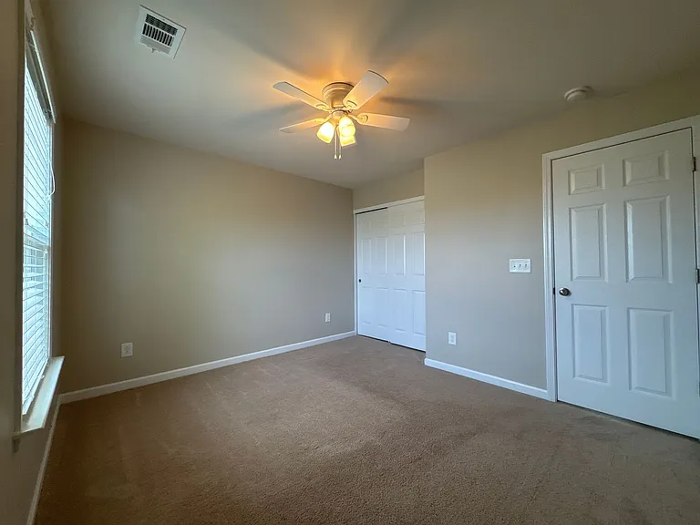 112 Suggs Dr — Photo 15