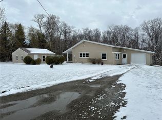 9606 Lamberton Rd, Fredonia, NY 14063