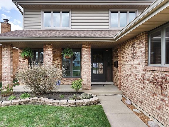 2nd image of 3724 Elder Ln