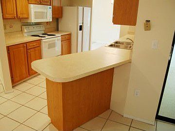 5th image of 4625 Glenbrooke Ter