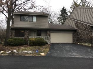 5 Brook Ln, Palos Park, IL 60464