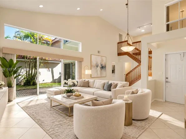 1960 Sweetbay Way, Hollywood, FL 33019