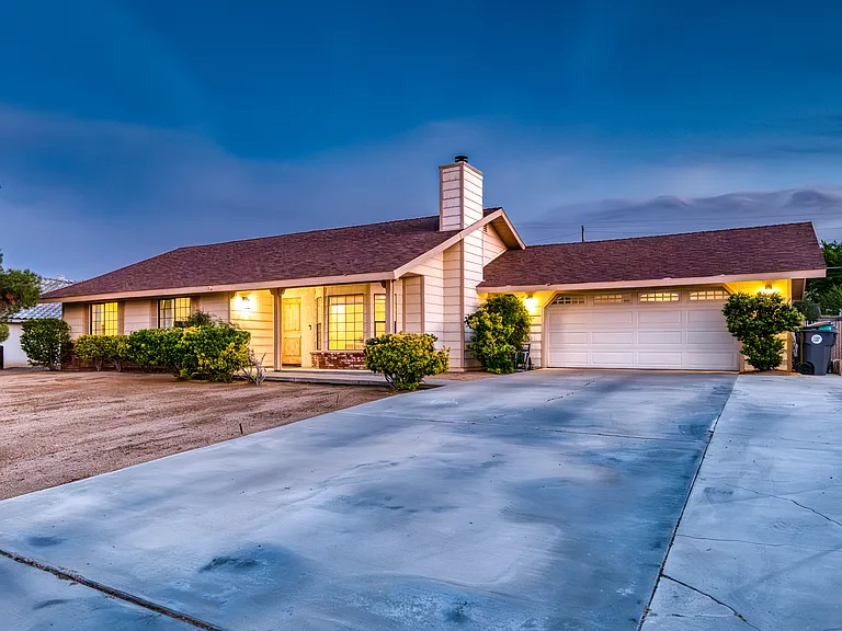 57731 San Tropeze Dr — Photo 6