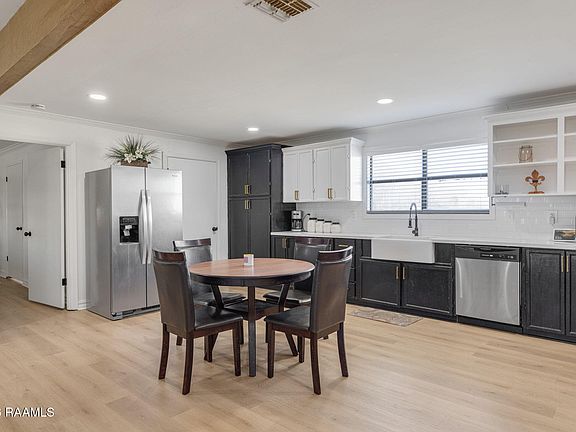 4th image of 2398 Doyle Melancon Rd