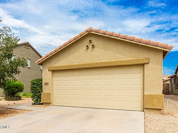 3rd image of 35906 W Velazquez Dr
