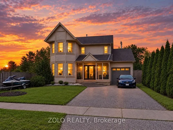 1077 Anna Maria Ave, Innisfil, ON L9S 1W2