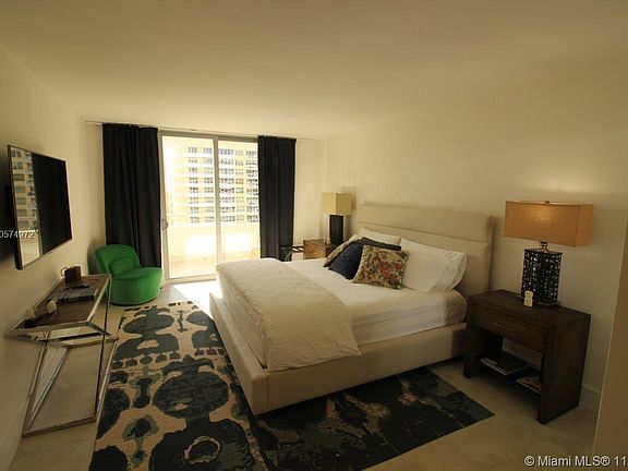 5th image of 5555 Collins Ave APT 11T