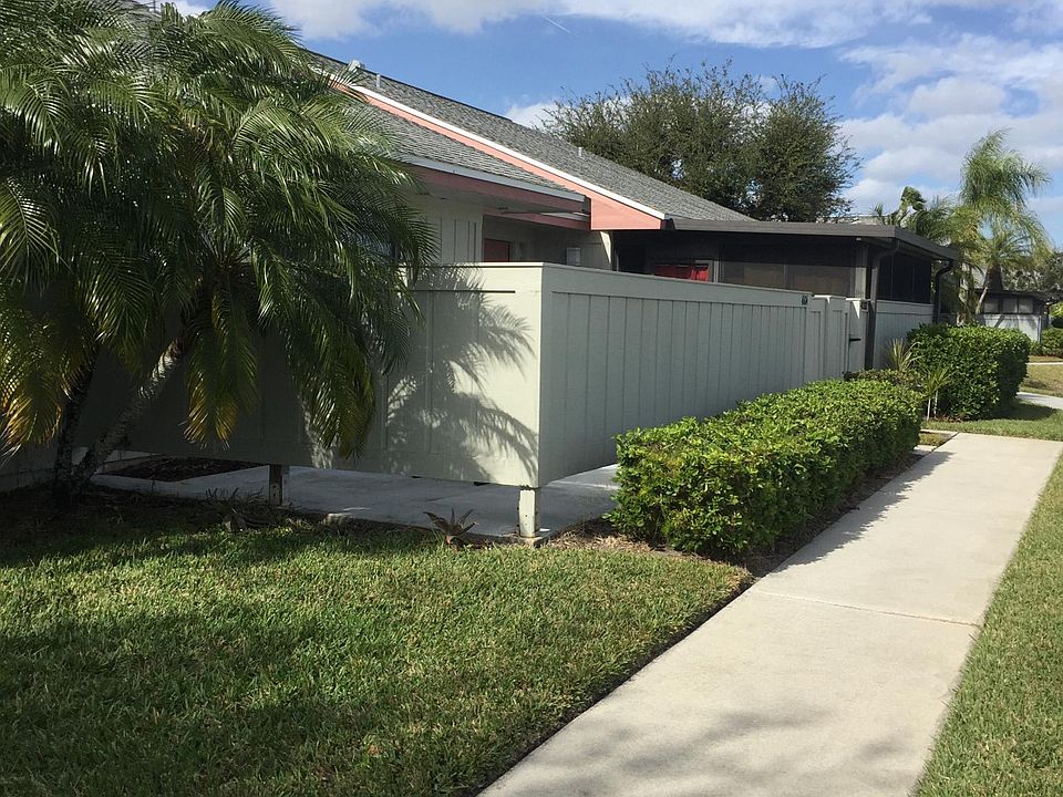 1st image of 4104 NW Cinnamon Tree Cir