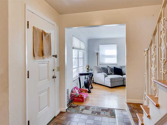 4th image of 7853 Greenland Pl