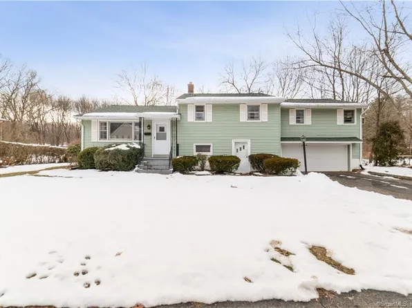 70 Hamilton Lane, Watertown, CT 06795