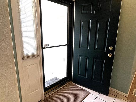 3rd image of 1615 Horseshoe Pl