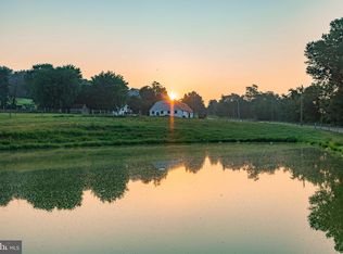 334 Cambridge Rd, Kinzers, PA 17527