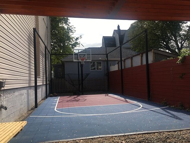1st image of 9111 Holland Ave