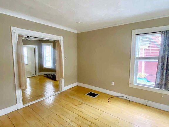 Bedroom or Living Room