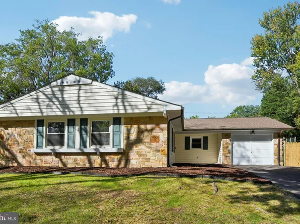 2504 Kinderbrook Ln, Bowie, MD 20715
