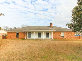 4408 Ridge Rd, Columbus, MS 39705