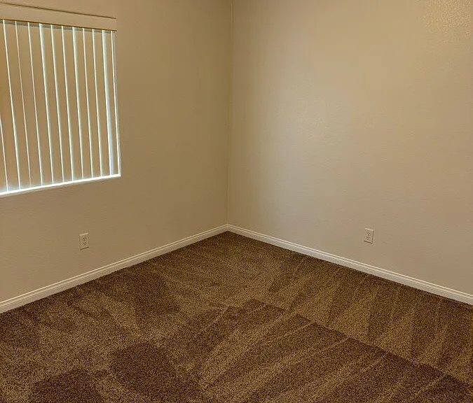8475 Regal Hills Ct — Photo 31