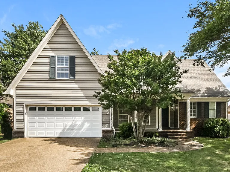 5996 Southbend Ln — Photo 1