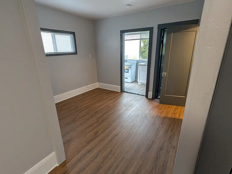 383 29th Ave #3 — Photo 5