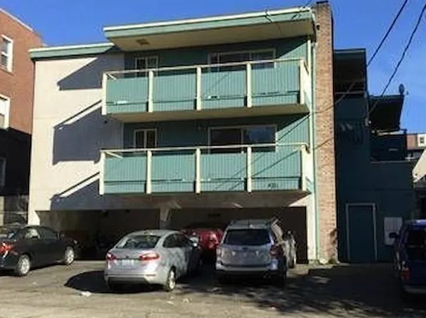 426 11th Ave E APT 1, Seattle, WA 98102