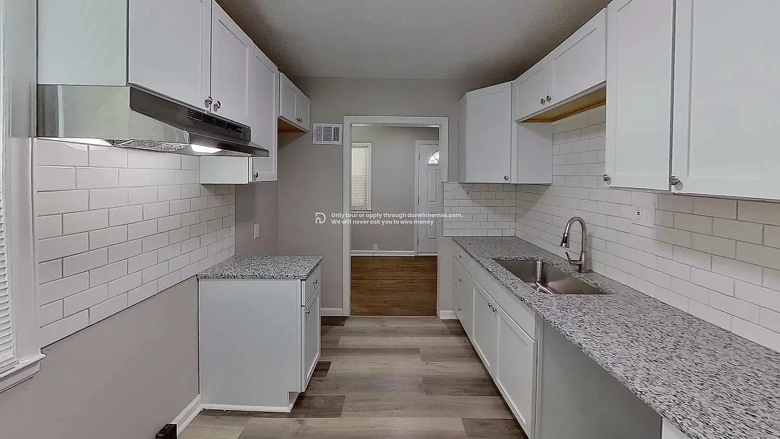 3 bed, 1.0 bath, 1044 sqft, $1,208 — Photo 4