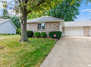 3349 Rawlings Dr, Springfield, IL 62704